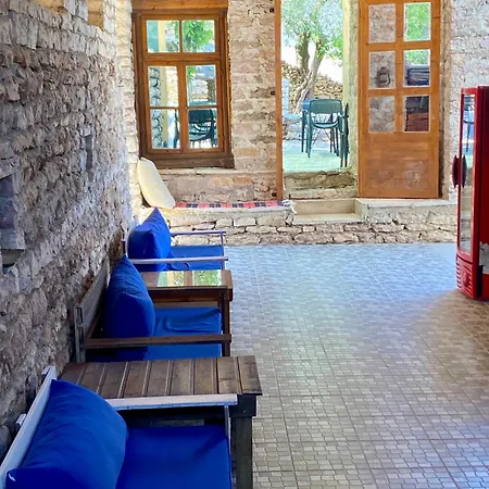 شقة فندقية Boutique Eri 3*