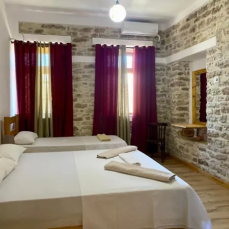 Apart-hotel Boutique Eri 3*