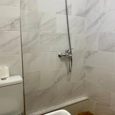 Boutique Eri 3* Gjirokastër