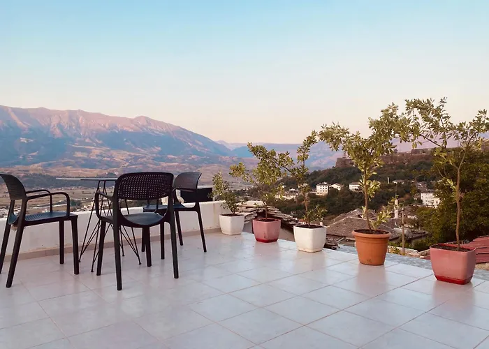 Boutique Eri Aparthotel 4*