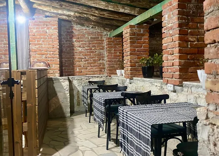 Boutique Eri 4* Gjirokaster