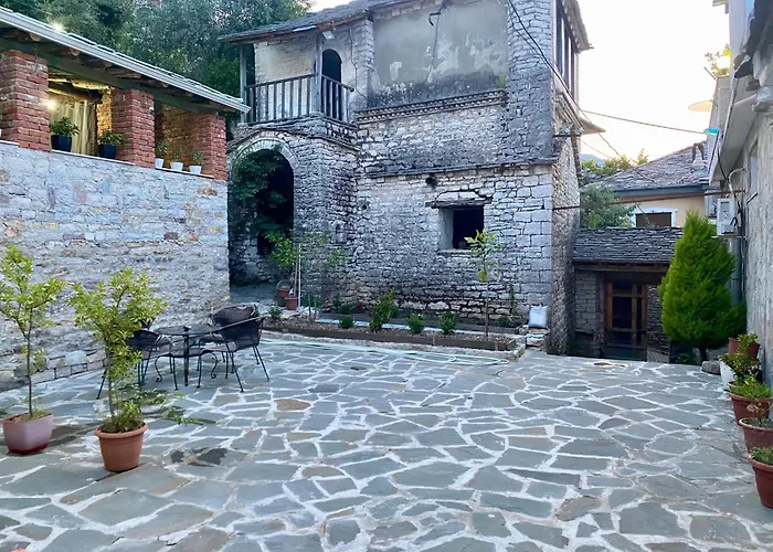 Boutique Eri Aparthotel 3*