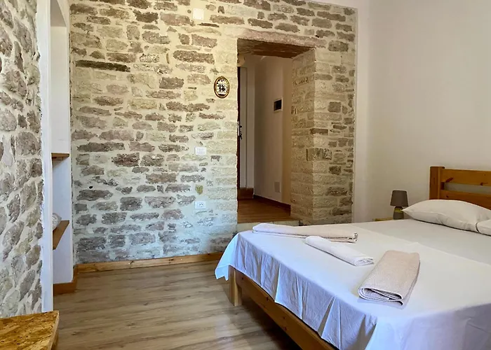 Aparthotel Boutique Eri Gjirokaster