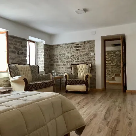 شقة فندقية Eri Gjirokastër