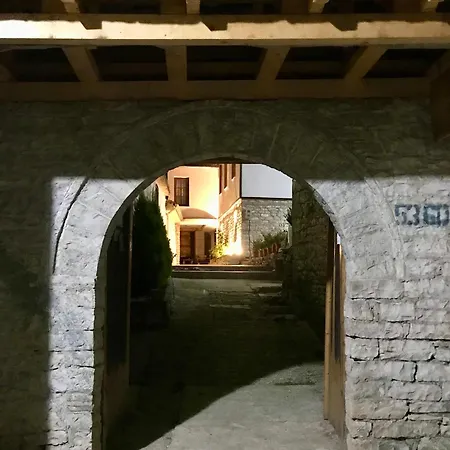 Eri * Gjirokastër