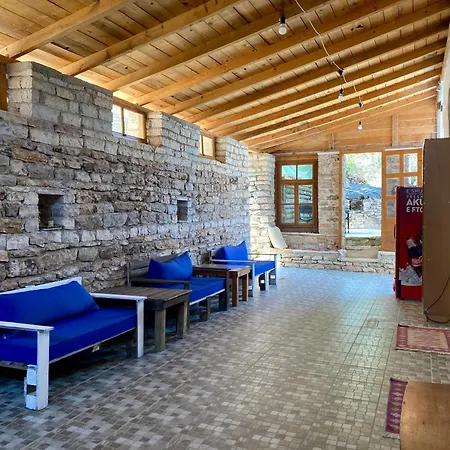 Ξενοδοχείο με διαμερίσματα Boutique Eri